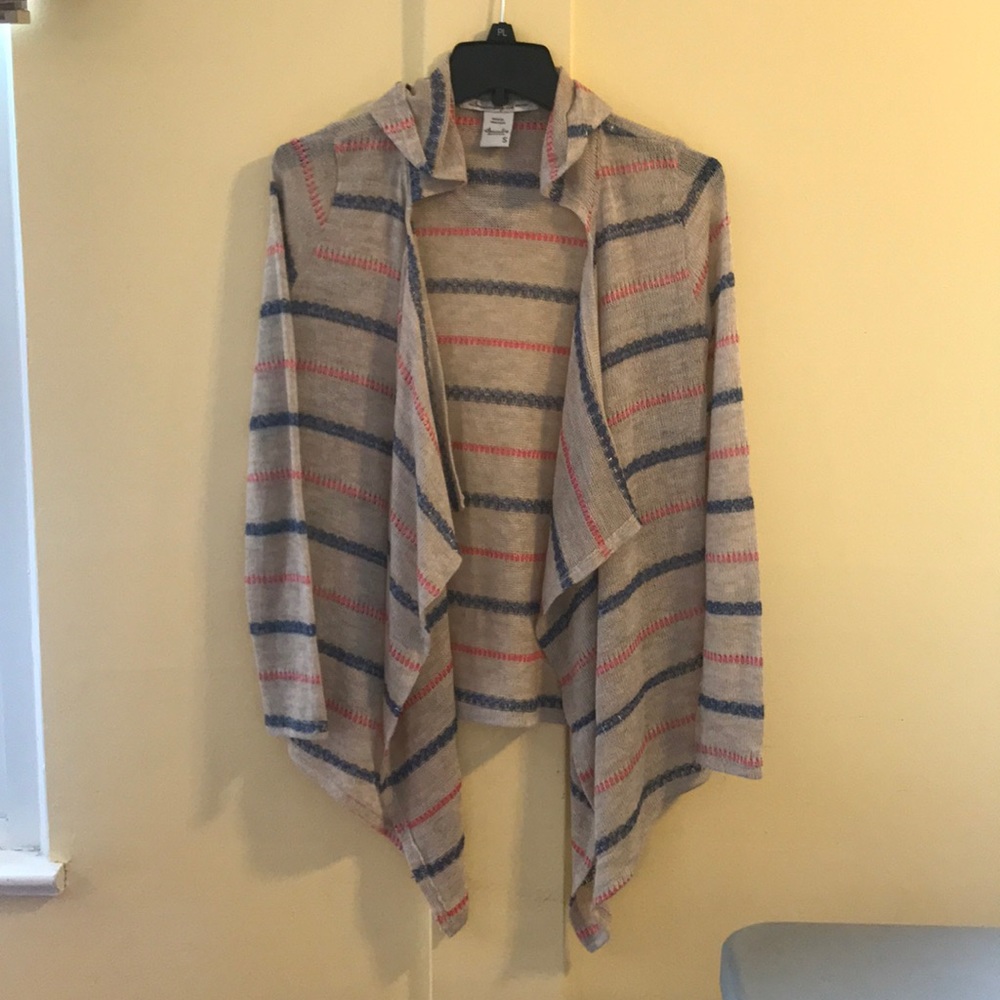 Hooded cardigan.